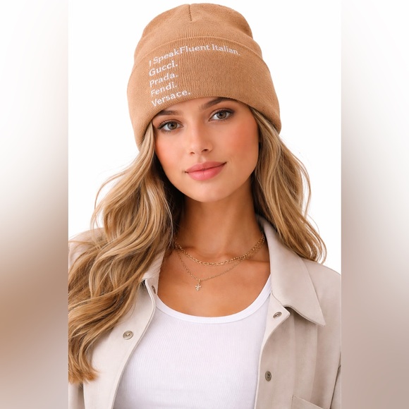 (1) NWT I Speak Fashion Beanie - Picture 2 of 3